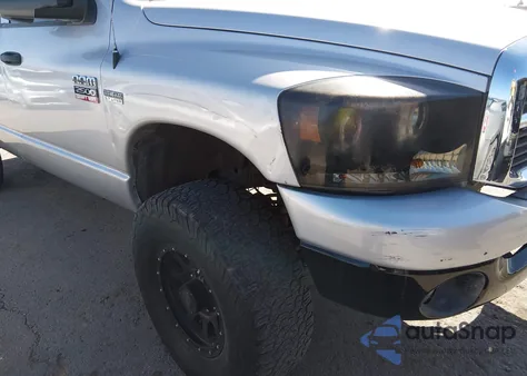 2007 Dodge Ram 2500 Slt/Trx4 Off Road/Sport/Power Wagon из США, поврежденный, VIN 3D7KS28D87G850007